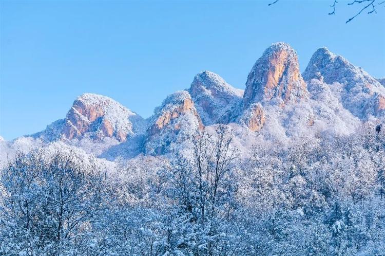 望眼欲穿的天河大峡谷雪季即将到来